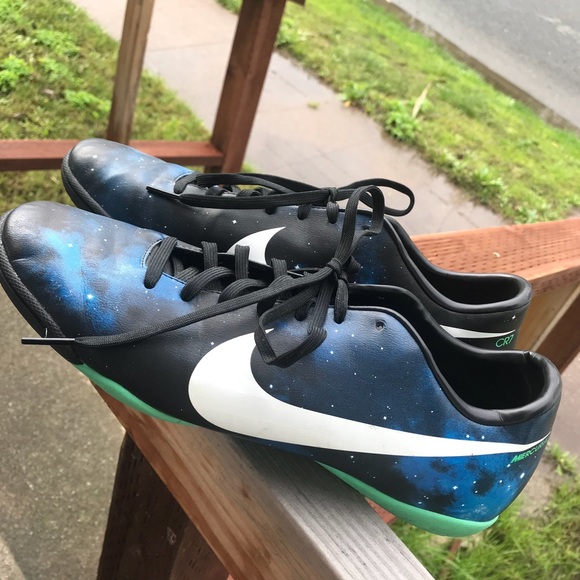 SOLD Nike Mercurial Victory Galaxy Limited Edition - Picture 2 of 8